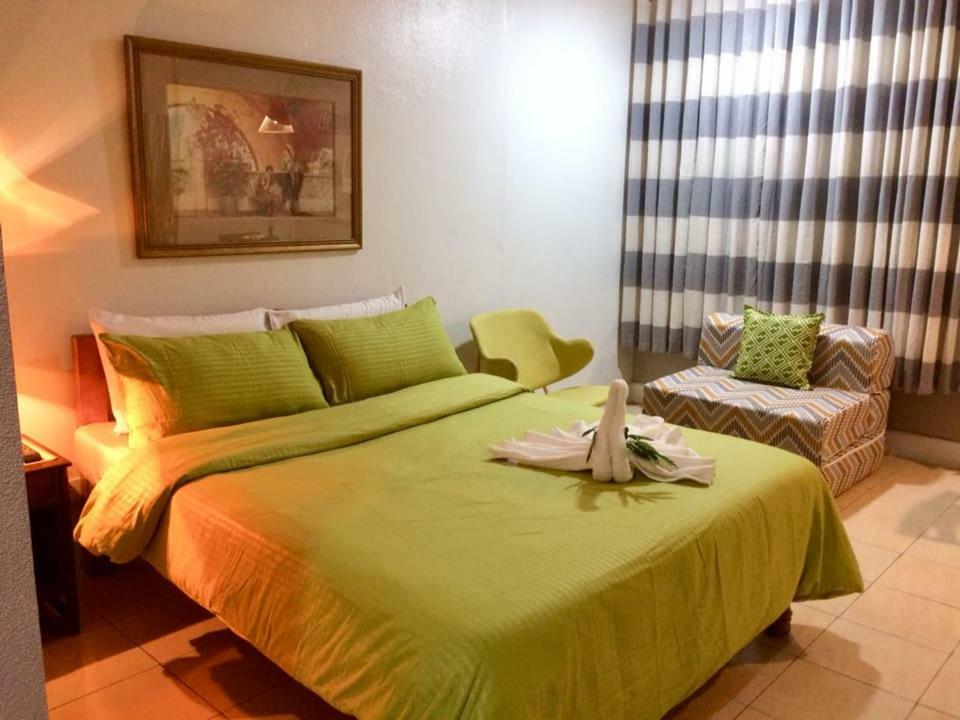 Vl Garden Suites تاغبيلاران سيتي المظهر الخارجي الصورة